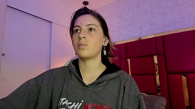 moon winy online show from 10, 2, 2026