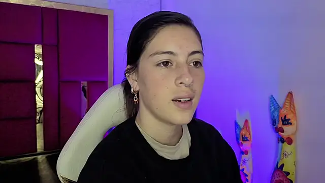 moon winy online show from 23, 2, 2026