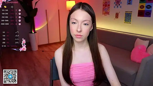 Yasmin Kass online show from 28, 4, 2026