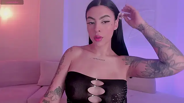 ChristineFord  online show from 31, 10, 2025