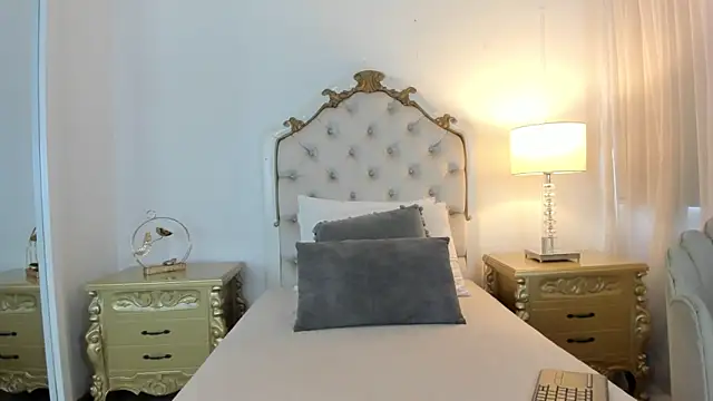 jessi lopez45 online show from 4, 2, 2026