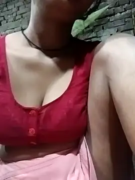 Hot Lilly02 online show from 17, 10, 2025