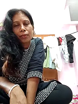 Snapshot of cute_janvi26 chatting on 5, 11, 2025 cute janvi26 online show from 5, 11, 2025