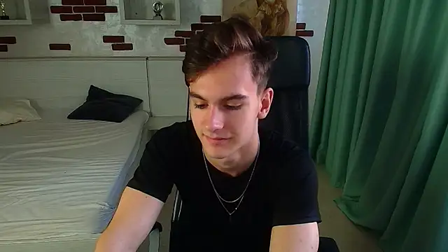 Snapshot of BradyFlint chatting on 3, 11, 2025 BradyFlint online show from 3, 11, 2025