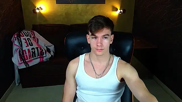 Snapshot of BradyFlint chatting on 6, 1, 2026 BradyFlint online show from 6, 1, 2026