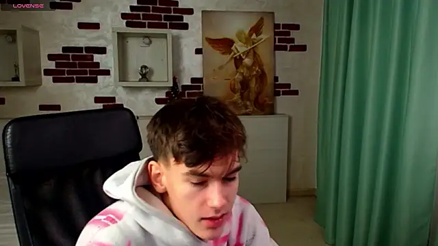 Snapshot of BradyFlint chatting on 12, 2, 2026 BradyFlint online show from 12, 2, 2026