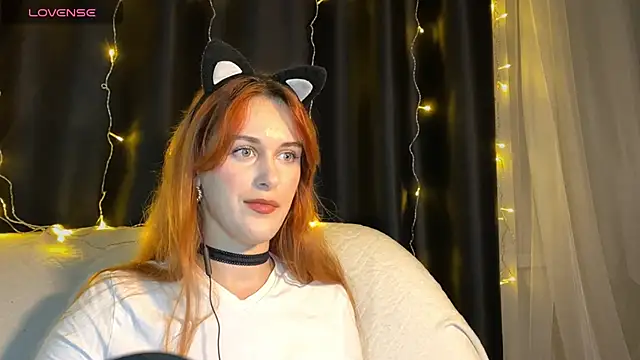 Snapshot of Veksal1a chatting on 18, 11, 2025 Veksal1a online show from 18, 11, 2025