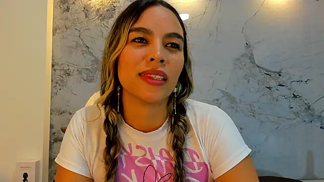 Karina chastillo online show from 28, 7, 2026