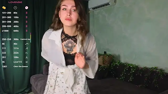 TinyMollys online show from 30, 10, 2025