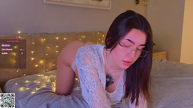 TinyMollys online show from 20, 3, 2026