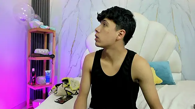 hoot booys  online show from 13, 3, 2026