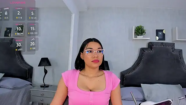 katemooss online show from 21, 10, 2025