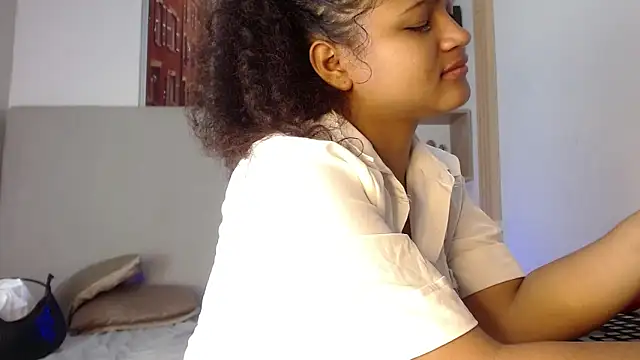 miel alisha online show from 6, 3, 2026