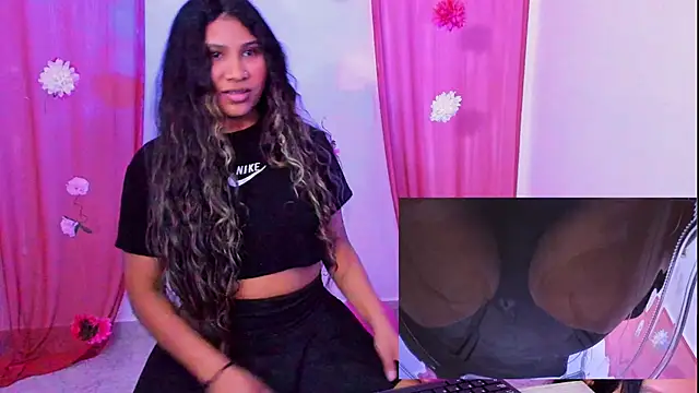 PaolaMedusa online show from 18, 10, 2025