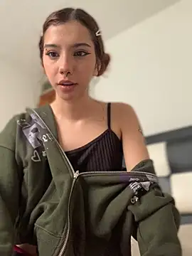 Snapshot of MiaaCute- chatting on 26, 2, 2026 MiaaCute- online show from 26, 2, 2026