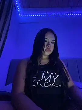 kylie d0ll online show from 25, 10, 2025