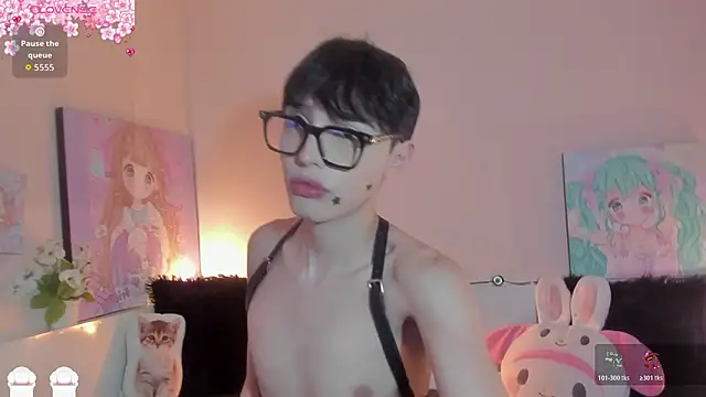 Strawberry Kitty  online show from 20, 3, 2026