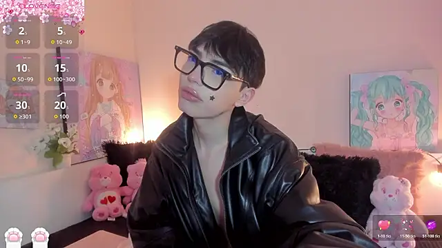 Strawberry Kitty  online show from 22, 3, 2026