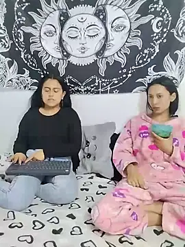 emily n abby online show from 9, 6, 2026