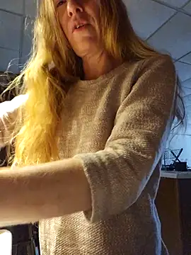 embershines online show from 26, 2, 2026