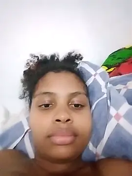 Snapshot of kataleya2021 chatting on 16, 11, 2025 kataleya2021 online show from 16, 11, 2025