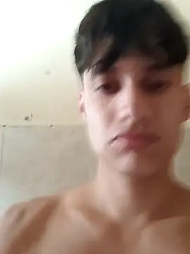 Snapshot of AxelKamel chatting on 18, 10, 2025 AxelKamel online show from 18, 10, 2025