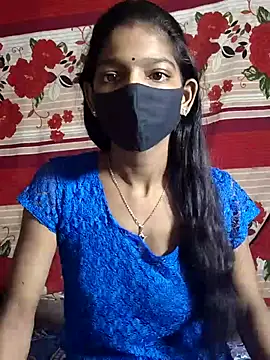 Itz Aisha   online show from 3, 12, 2025