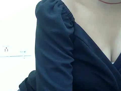 Snapshot of alexaroliluv chatting on 25, 10, 2025 alexaroliluv online show from 25, 10, 2025