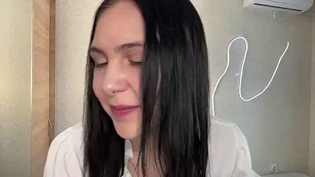 MyraLitterers online show from 22, 6, 2026