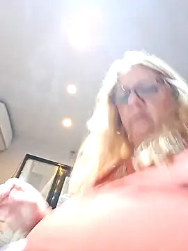 JennyInVegas online show from 5, 5, 2026