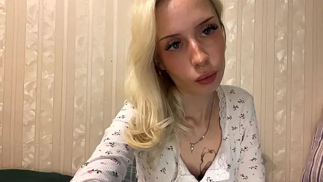 Twist drip blonde online show from 27, 10, 2025