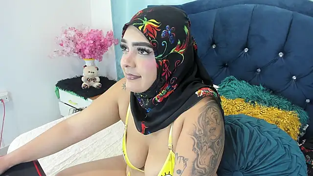 Inaya Khalifa online show from 23, 12, 2025