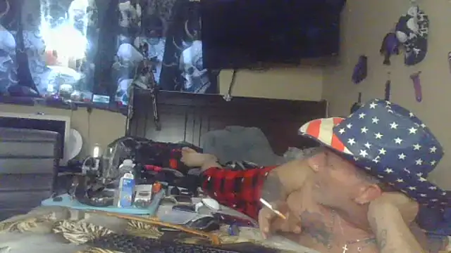 Snapshot of bigdaddyrooster chatting on 7, 1, 2026 bigdaddyrooster online show from 7, 1, 2026