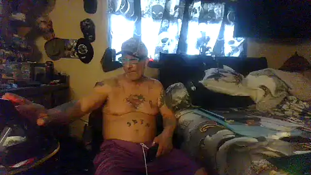 Snapshot of bigdaddyrooster chatting on 11, 1, 2026 bigdaddyrooster online show from 11, 1, 2026