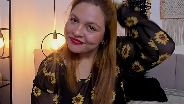 Snapshot of Sophie_ebanks chatting on 18, 10, 2025 Sophie ebanks online show from 18, 10, 2025