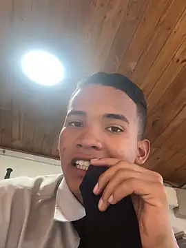 Danielalois online show from 11, 2, 2026