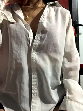 Kylie beem online show from 27, 10, 2025