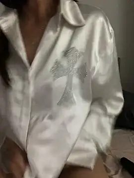 Kylie beem online show from 30, 6, 2026