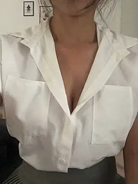 Kylie beem online show from 8, 7, 2026