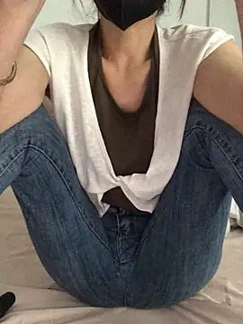 Kylie beem online show from 18, 7, 2026