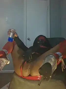 Snapshot of Owlpow chatting on 5, 3, 2026 Owlpow online show from 5, 3, 2026