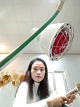 Miube2k online show from 4, 11, 2025