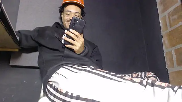 Anaconda larga online show from 28, 2, 2026