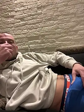 Rotteei1 online show from 19, 2, 2026