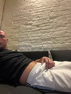 Rotteei1 online show from 26, 6, 2026