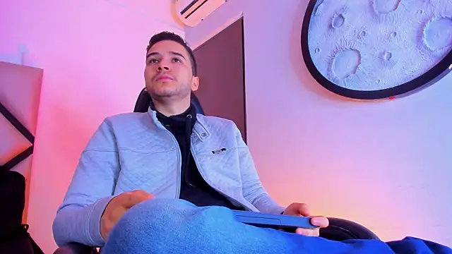 Snapshot of mike_257 chatting on 9, 1, 2026 mike 257 online show from 9, 1, 2026