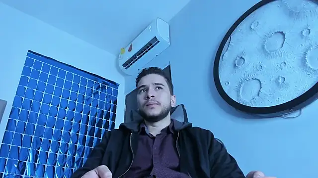 Snapshot of mike_257 chatting on 17, 3, 2026 mike 257 online show from 17, 3, 2026