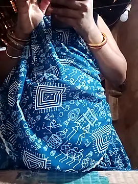 Hot cauple indian online show from 18, 2, 2026