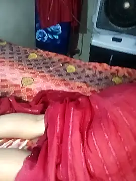 Hot cauple indian online show from 25, 6, 2026