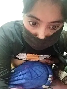 Snapshot of Hot_Angle chatting on 29, 11, 2025 Hot Angle online show from 29, 11, 2025